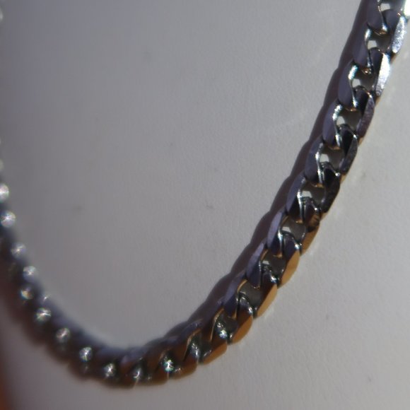 Silver Plated Chain - Picture 2 of 4